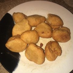 A picture of Akara.