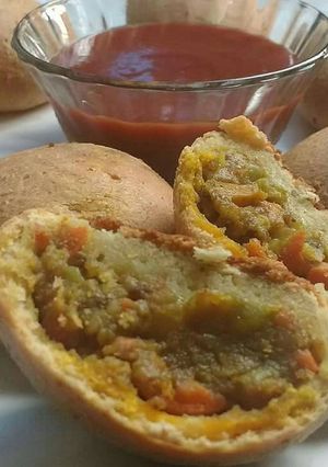 A picture of Mix dal stuffed baked bonda.