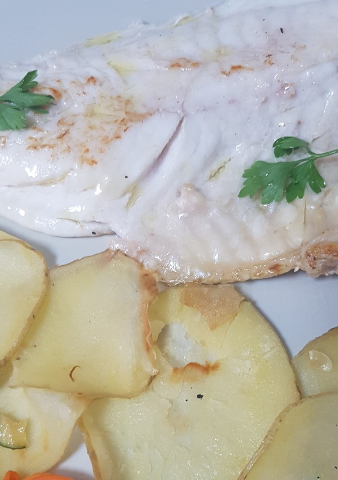 Una foto de 🐟Pargo a la plancha