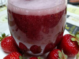 Jugo de frutilla y arándanos