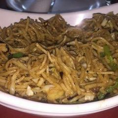 A picture of Veg noodles.