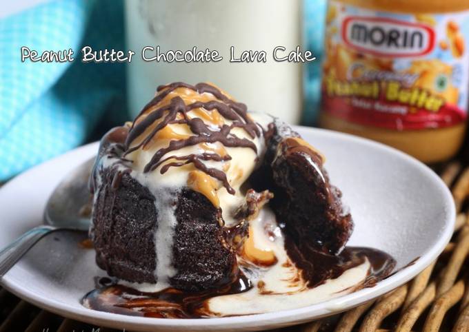 Peanut Butter Chocolate Lava Cake