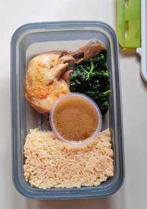 Foto resep Nasi Hainan Simple Ide Bekal