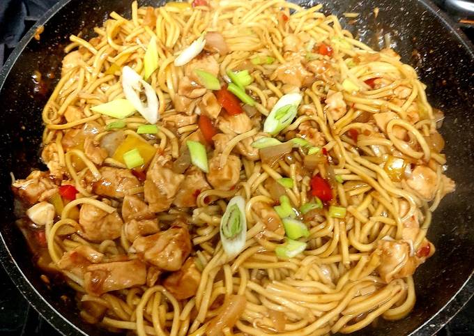 My Sweet Chilli Chicken And Noodle Recipe By Maureen 😀 Cookpad 9948