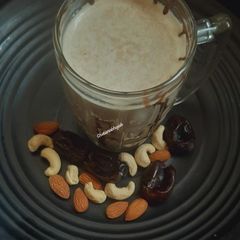 A picture of Dry Fruit Milkshake.