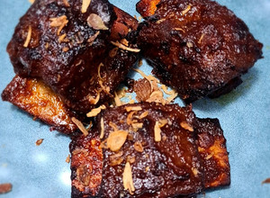 A picture of IGA BAKAR MADU (HONEY BBQ BEEF RIB).