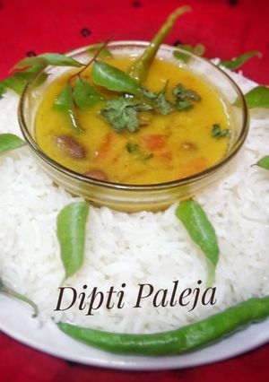 A picture of Gujarati Dal With Steamed Rice.