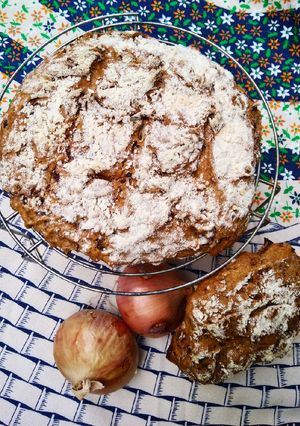 Una foto de Pan de cebolla con harina integral de espelta