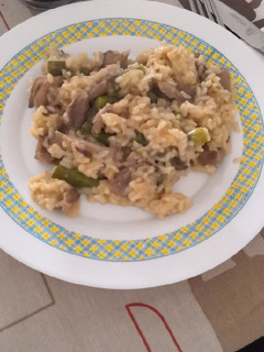 Una foto de Risotto de espárragos trigueros y setas