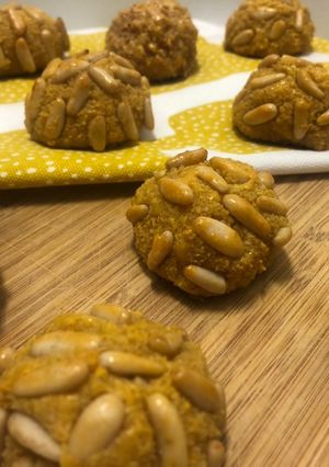 Una foto de Panellets de calabaza
