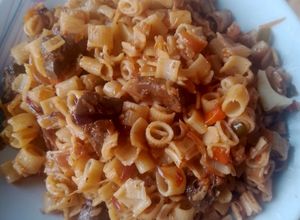 Une photo de Macaroni 🩷 rognons 🩷 oeufs