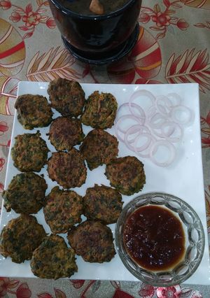 পালং শাকের পকোড়া (spinach pakoda recipe in Bengali) রেসিপির প্রধান ছবি