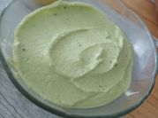 Una foto de palta madura