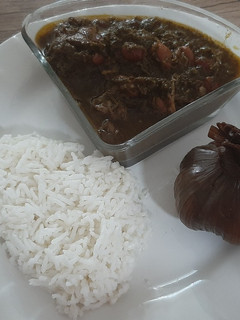 عکسی از دستور قرمه سبزی با رب انار