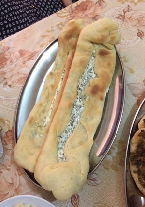 صورة لوصفة بيدا التركيه بحشوه جبنة الفيتا