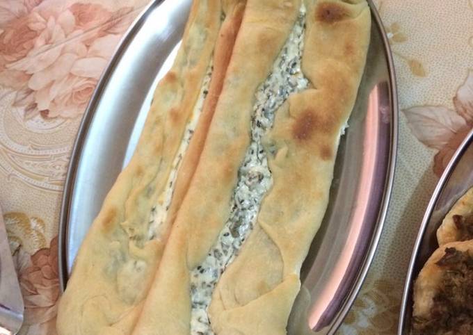 طريقة عمل بيدا التركيه بحشوه جبنة الفيتا على اصولها بطريقة سهلة وسريعة ...