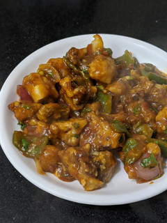 चिकन चिल्ली (chicken chilli recipe in Hindi) रेसिपी मुख्य फोटो