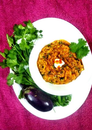 લસણિયો રીંગણ ઓરો રેસીપી મુખ્ય ફોટો