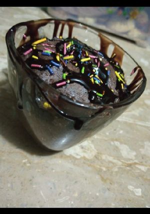 A picture of Easy microwave Mug Cake.