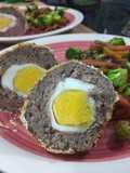 Huevos escoceses en freidora de aire