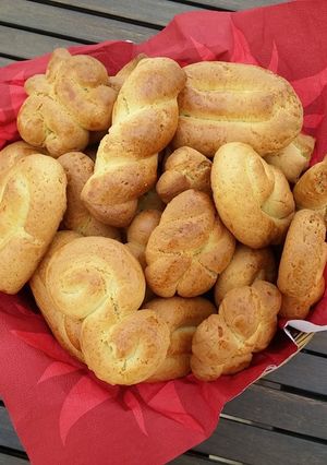 A picture of Greek Easter Koulourakia (fluffy cookies).