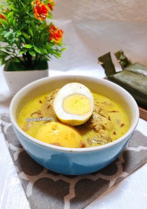 Foto resep Opor Ayam Telur Kuah Kuning