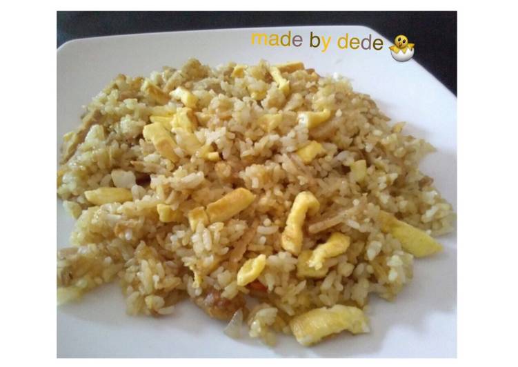 Nasi goreng tempe telur