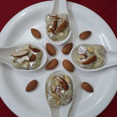 A picture of Mughlai Burfi.