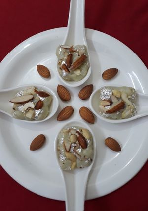 A picture of Mughlai Burfi.