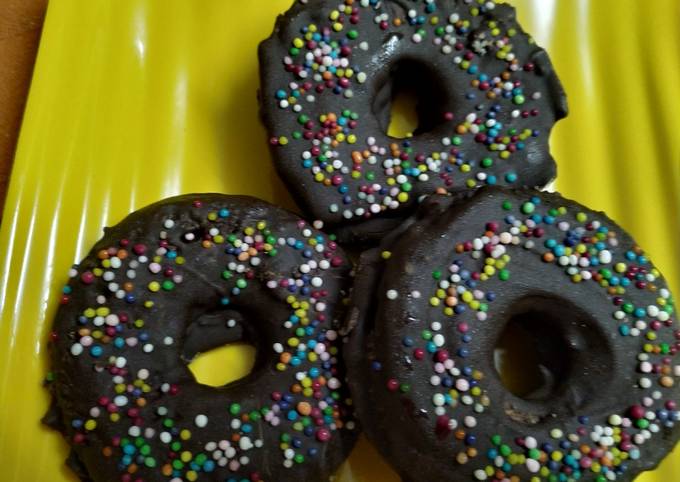 ब र ड च कल ट ड नट Bread Chocolate Donut Recipe In Hindi र स प बन न क व ध In Hindi By Sunita Bhargava Cookpad