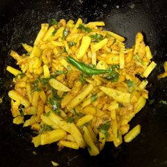 Spicy potatoes 🥔 🥔 A picture of Spicy potatoes 🥔 🥔.