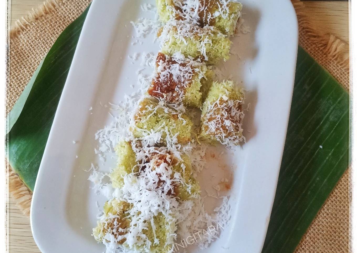 Kue Putu (tanpa) Bambu