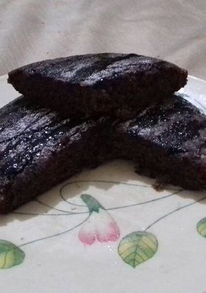चॉकलेट पैन केक (Chocolate pan cake recipe in hindi) रेसिपी मुख्य फोटो