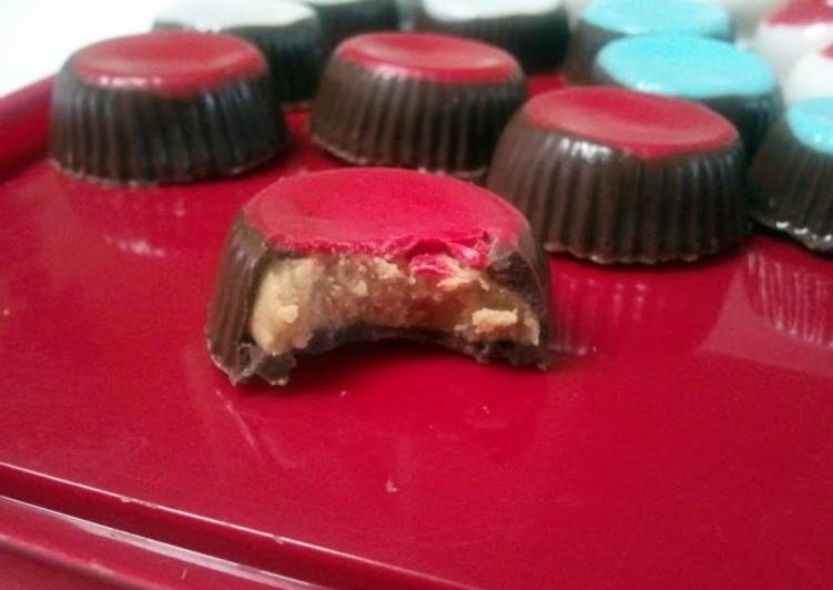 Patriotic peanut butter cups