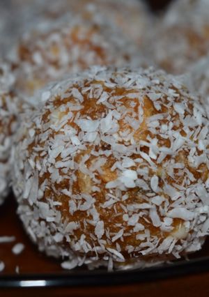 Una foto de Trufas de galletas de Arroz👌