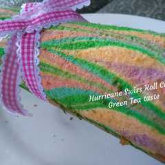 รูปของ Hurricane Swiss Roll Cake ~ Green Tea (Motif Songket)