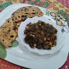 A picture of Dry Sarson ka Saag.