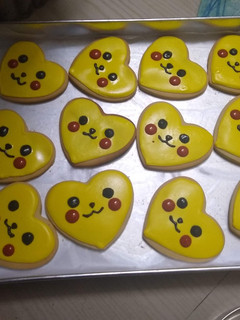 A picture of Eggless rolled sugar cookies.