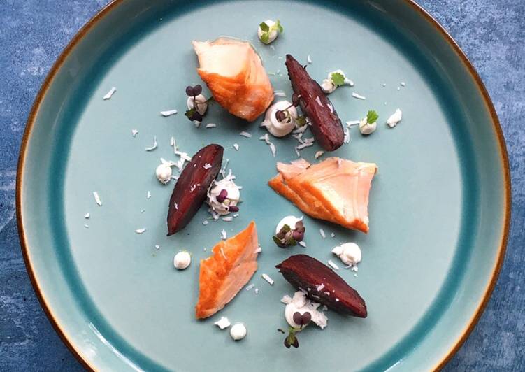 Step-by-Step Guide to Make Favorite Warm beetroot and salmon salad