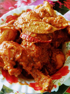 চিকেন কষা (chicken kosha recipe in bengali) রেসিপির প্রধান ছবি