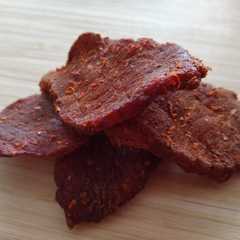 Una foto de Jerky de puerco 🐷(Pork Jerky)