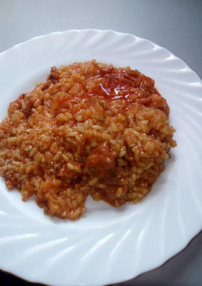 Una foto de Arroz con pinchos bacón y cúrcuma