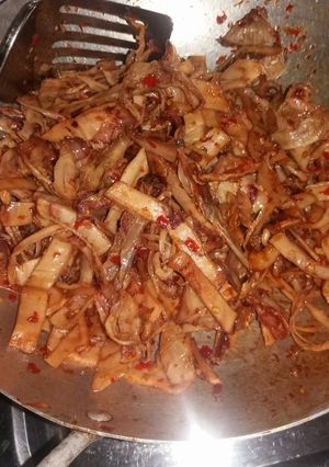 Hình của món Mực khô rim cay.