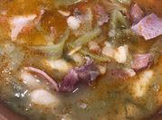 Una foto de sofrito de berza