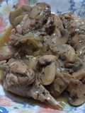 Conejo al tomillo con champiñones