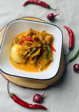 Foto resep Sambel goreng krecek Tahu Telur