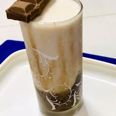 A picture of Diary milk Cadbury milkshake.