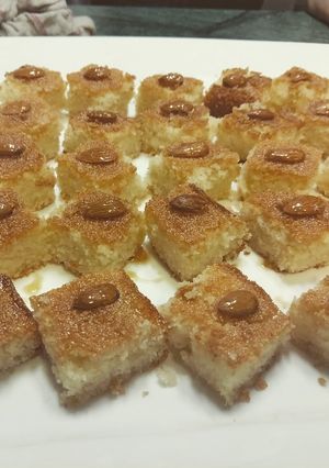 A picture of Basbousa / semolina cake.