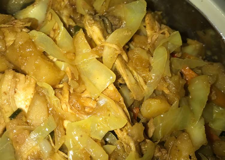 Recipe of Super Quick Homemade Chicken and cabbage stir fry