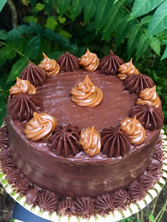 Una foto de Torta Black chocolate y Dulce de leche